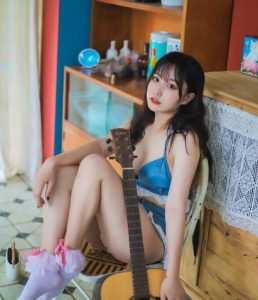 奇行家狗崽人物介绍及作品赏析:一个有趣的网红模特-布玛社