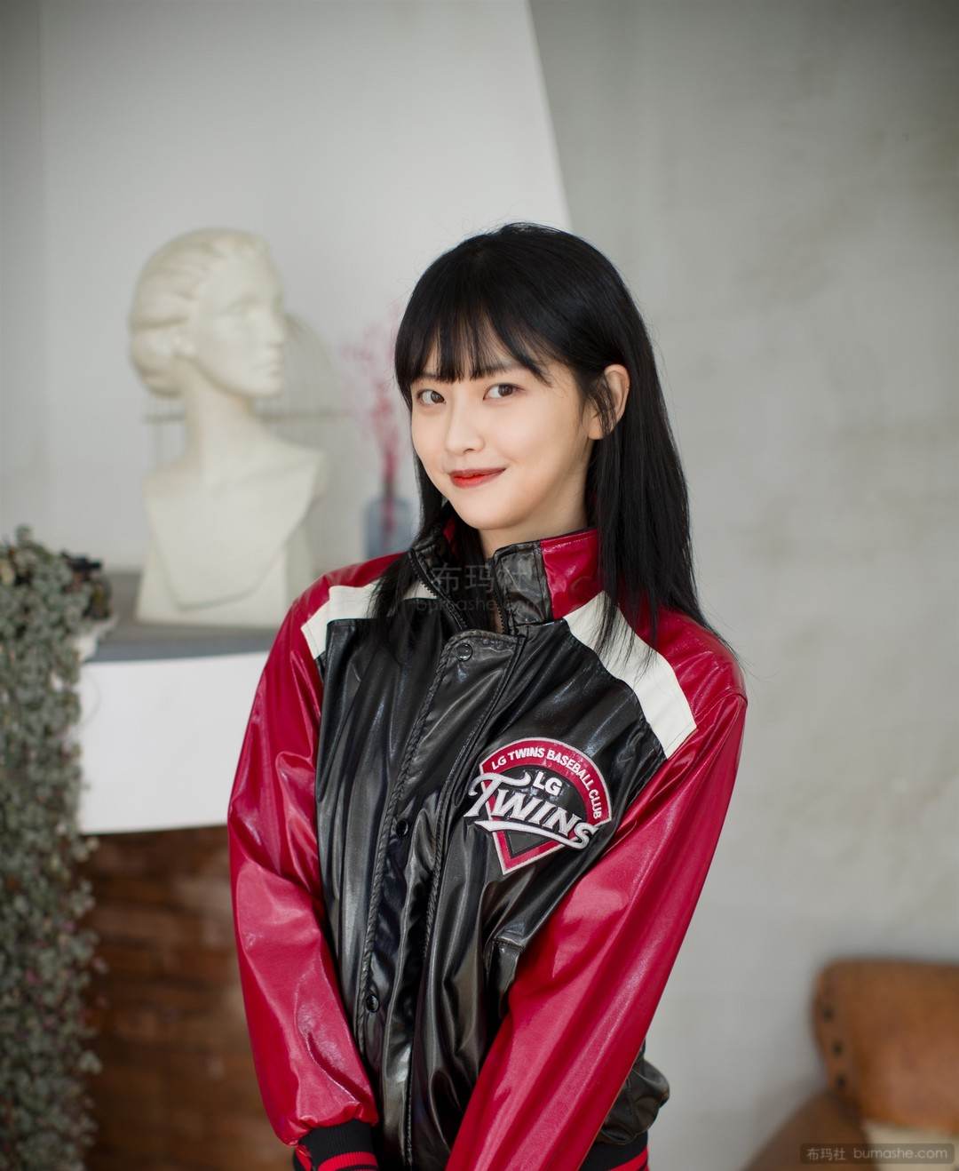 Son Ye Eun 写真 配图 1