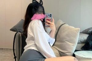 迷人的五姨太适合慢慢翻，第一眼之外还有点小后劲-布玛社