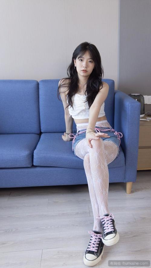晴兒littlesshine 配图 1