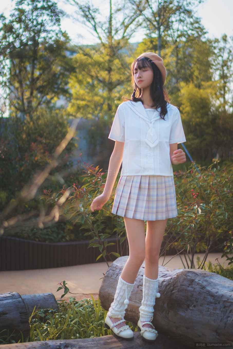 西瓜少女 配图 2