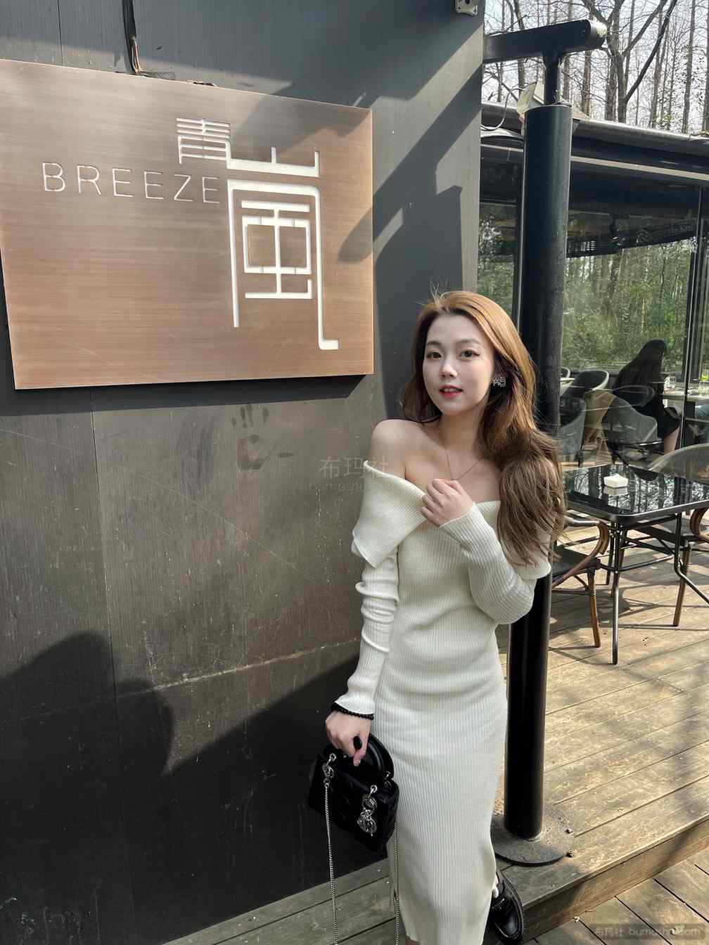霏霏霏chioe 配图 1