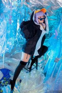 洛璃sama写真风格解析：构图、光线与人物表现-布玛社