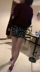奶雯有意思的地方：不抢镜，但会让人停一下-布玛社
