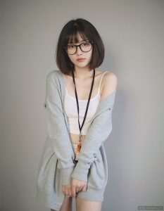 Cncmeng欲梦写真风格解析：构图、光线与人物表现-布玛社