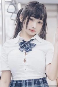慕慕Momo作品看点：造型细节与画面构成-布玛社