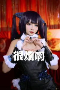 SayoMomo作品鉴赏:蓝紫造型与白绒边,比心里有点俏皮-布玛社